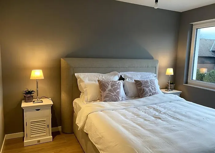 Airport-messe Luxuswohnung, Circa 10 Minuten Entfernt 4 Lejlighed *