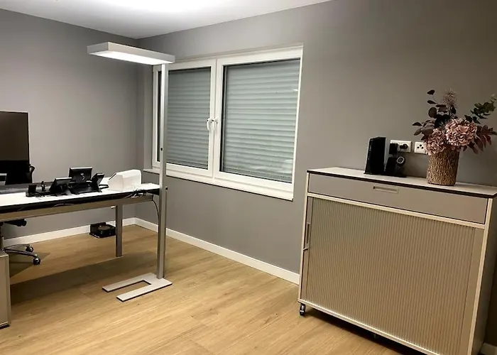 Airport-messe Luxuswohnung, Circa 10 Minuten Entfernt 4 * Meerbusch