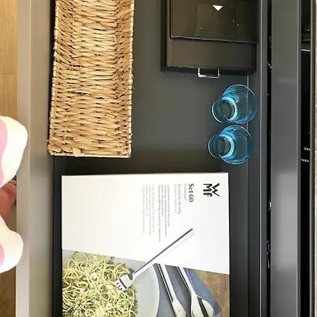 Apartment Airport-messe Luxuswohnung, Circa 10 Minuten Entfernt Meerbusch